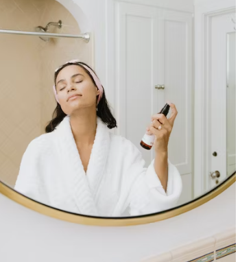 Winter Skincare Survival: Hydration Tips for Cold Weather