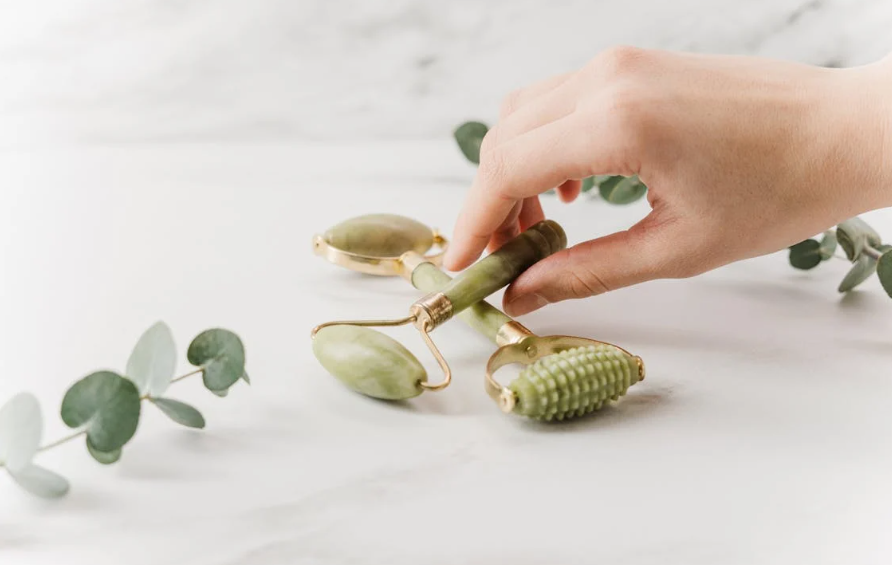 Eco-Friendly Beauty Products: Sustainable Glamour