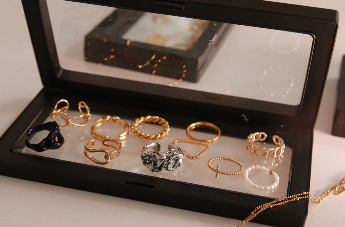 5 Jewelry Trends That Will Elevate Your Look in 2024